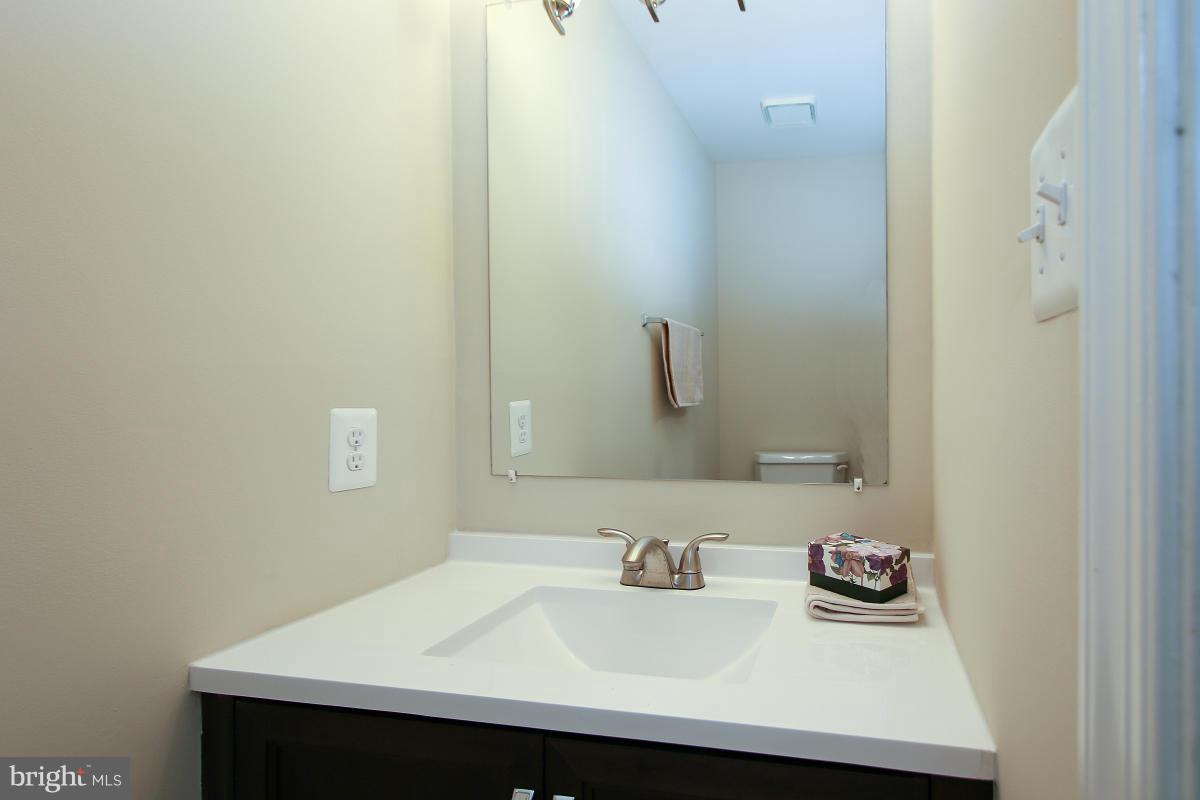 1314 Shallow Ford Road Herndon, VA 20170 - Photo 13 of 28 Powder Room on Main Level
