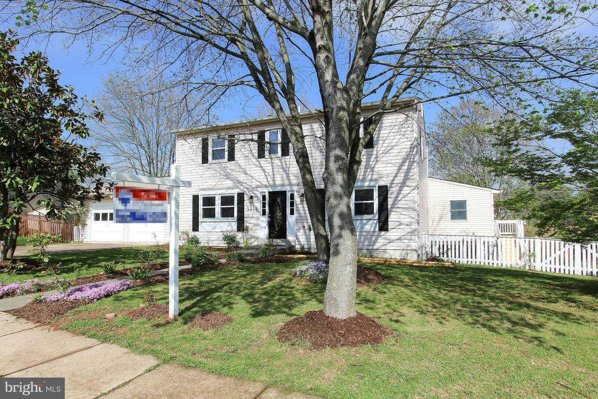 1314 Shallow Ford Road Herndon, VA 20170 - Photo 28 of 28 Spacious Colonial in Sought-After Crestbook!