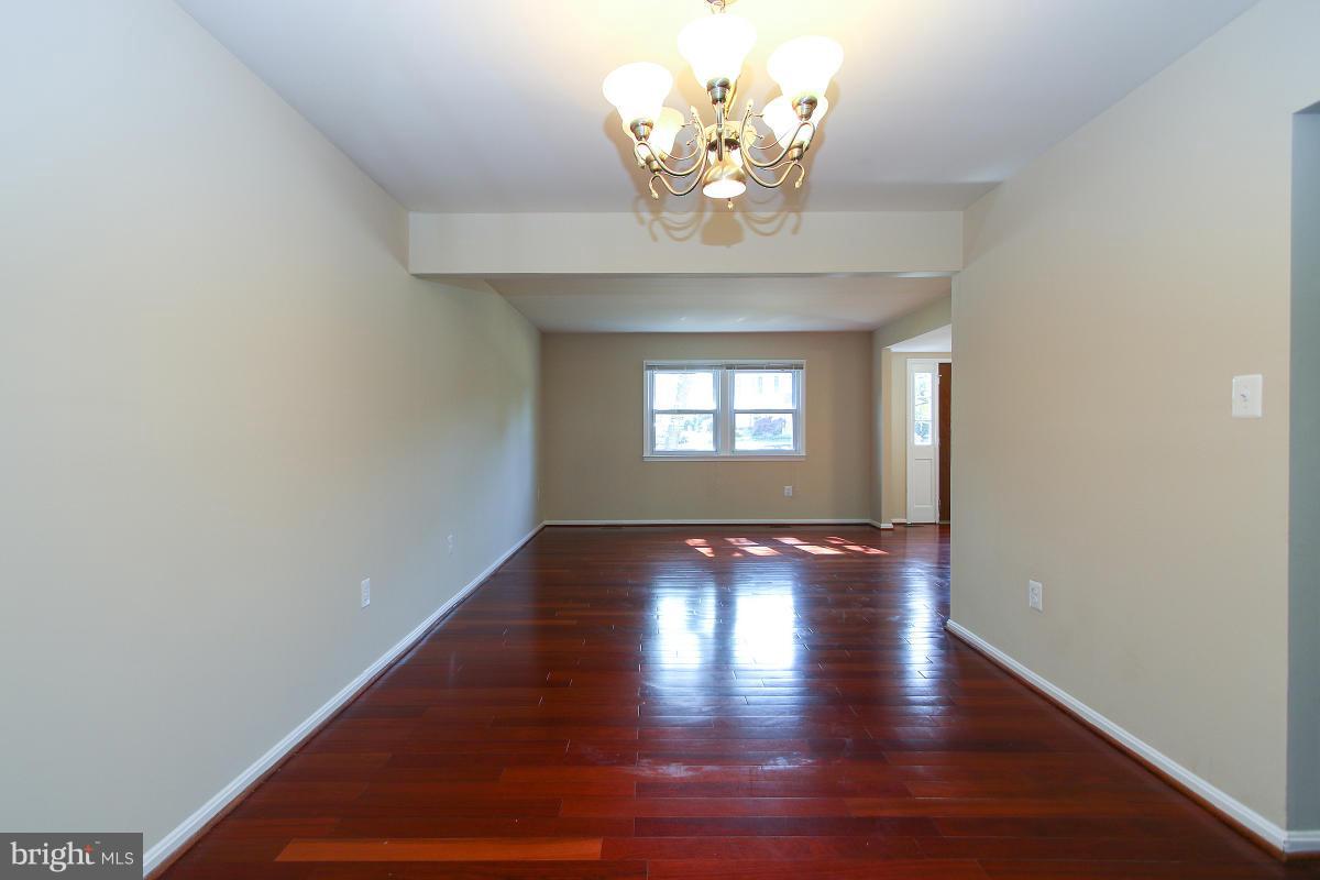 1314 Shallow Ford Road Herndon, VA 20170 - Photo 4 of 28 Dining Room