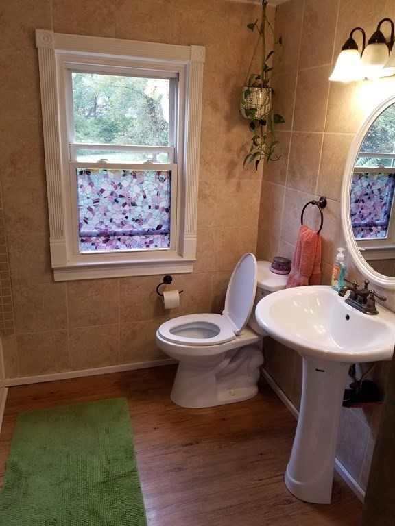 116 Glendale Road Amherst, MA 01002 - Photo 10 of 13 Gallery Image 10