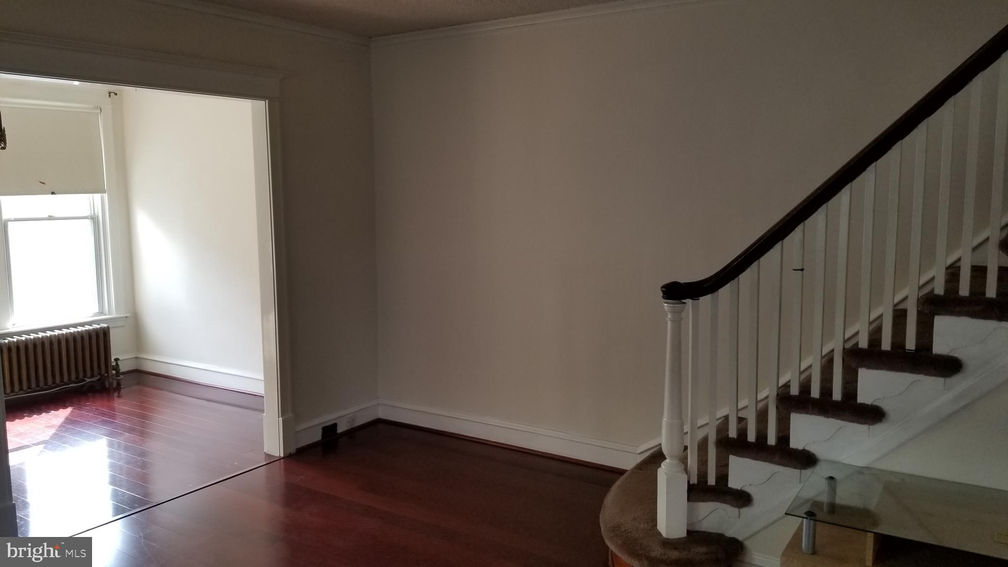 208 Glencoe Road Upper Darby, PA 19082 - Photo 4 of 21 Gallery Image 4