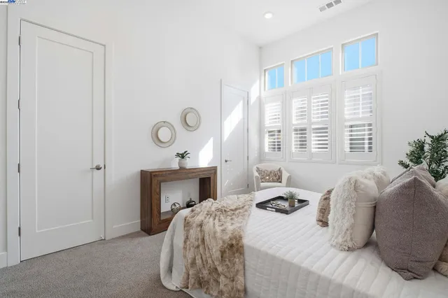 $1,185,000 | 155 Branta Common, Fremont, CA 94539