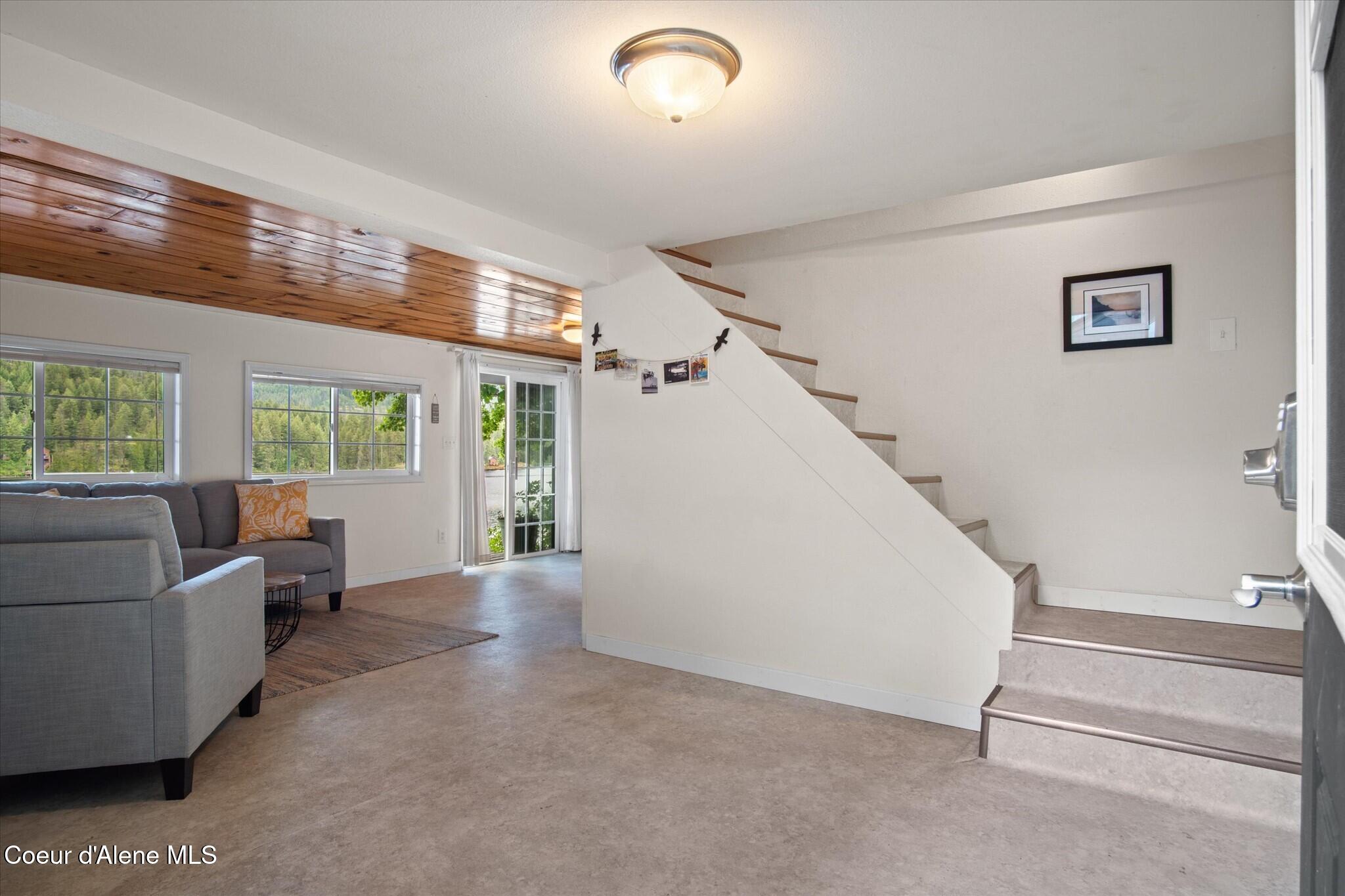 5860 West Freeman Road Rathdrum, ID 83858 - Photo 12 of 32 Stairs to loft