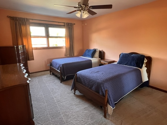 1006 North Delphia Avenue Park Ridge, IL 60068 - Photo 16 of 28 a bedroom with two beds and window