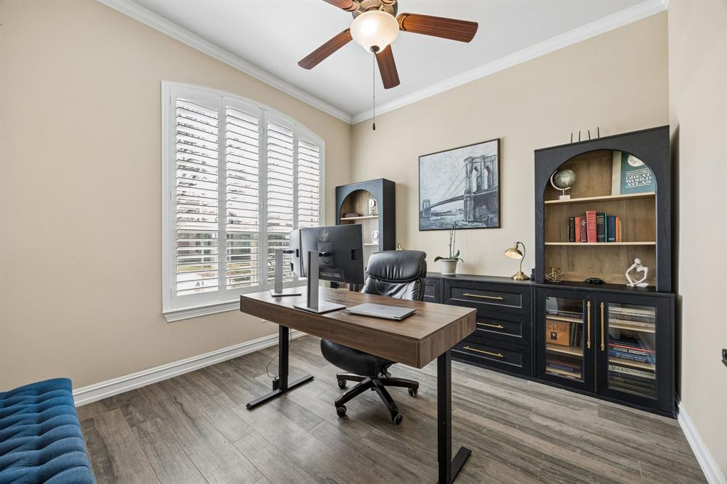 948 Holt Lane Allen, TX 75013 - Photo 3 of 40 Private home office