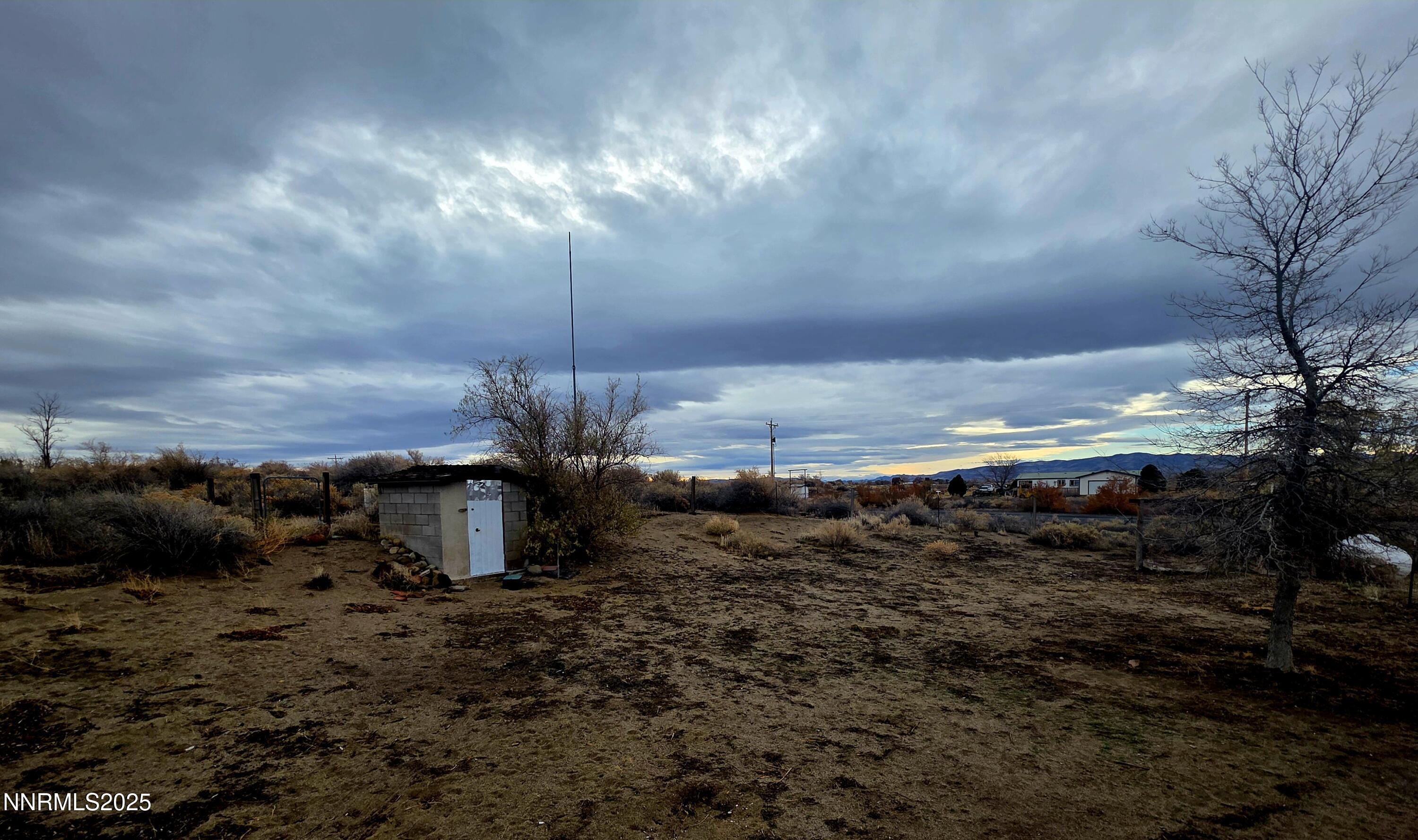 3146 Lone Tree Road Fallon, NV 89406 - Photo 22 of 23 a view of a outdoor space