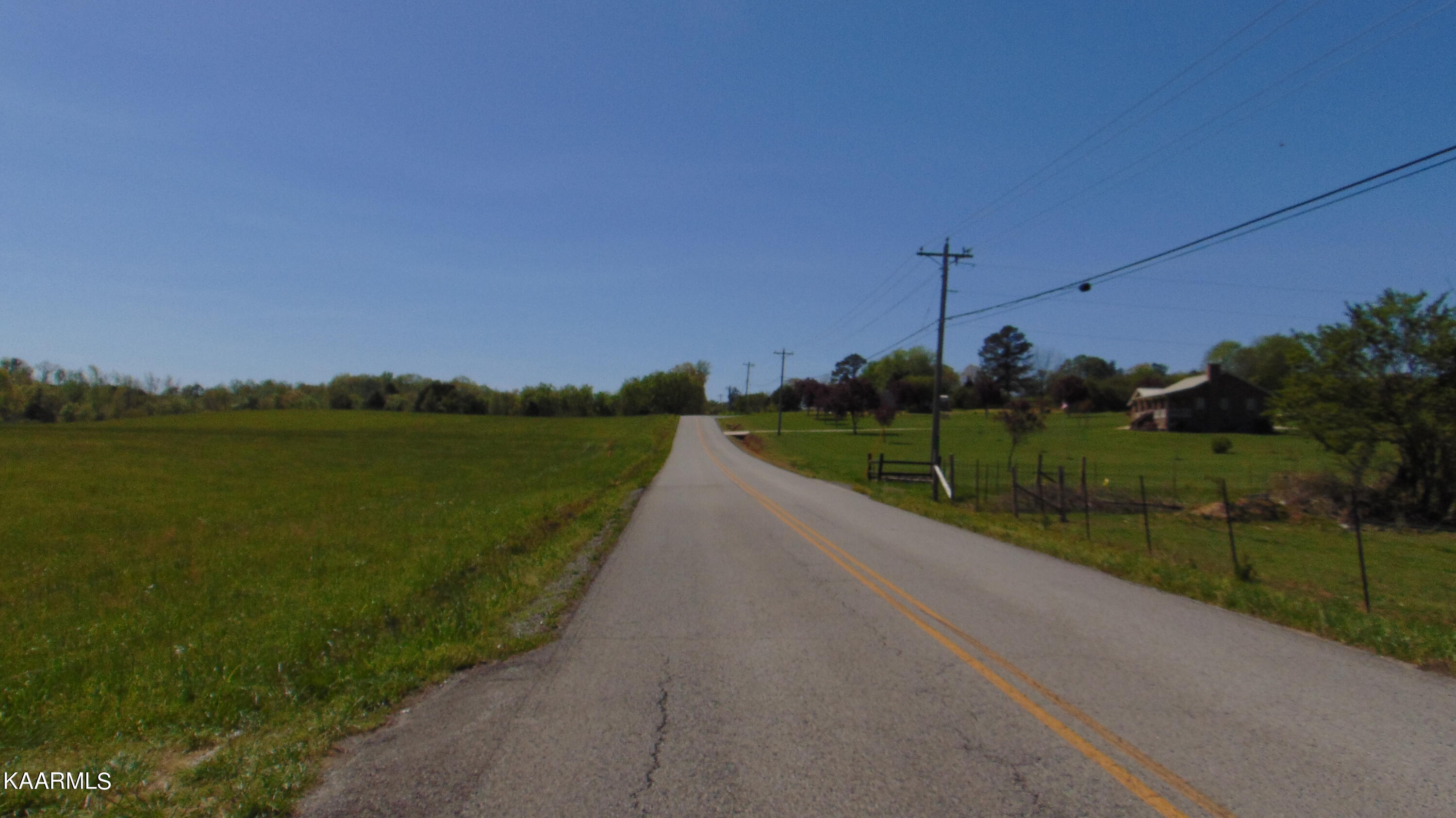 3 Euchee Road Ten Mile, TN 37880 - Photo 4 of 26 DSC03070