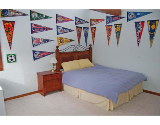 64 Teresa Road Hopkinton, MA 01748 - Photo 11 of 19 Gallery Image 11