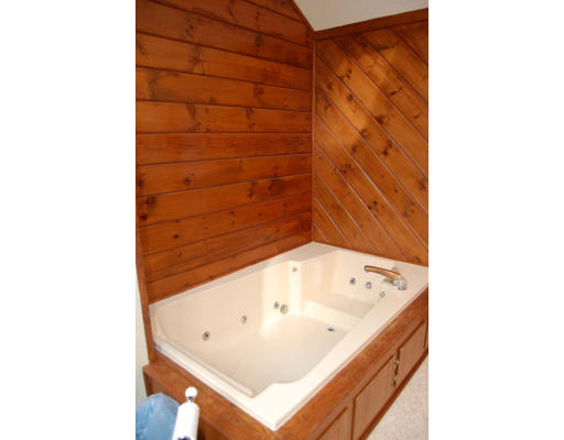 64 Teresa Road Hopkinton, MA 01748 - Photo 8 of 19 Gallery Image 8