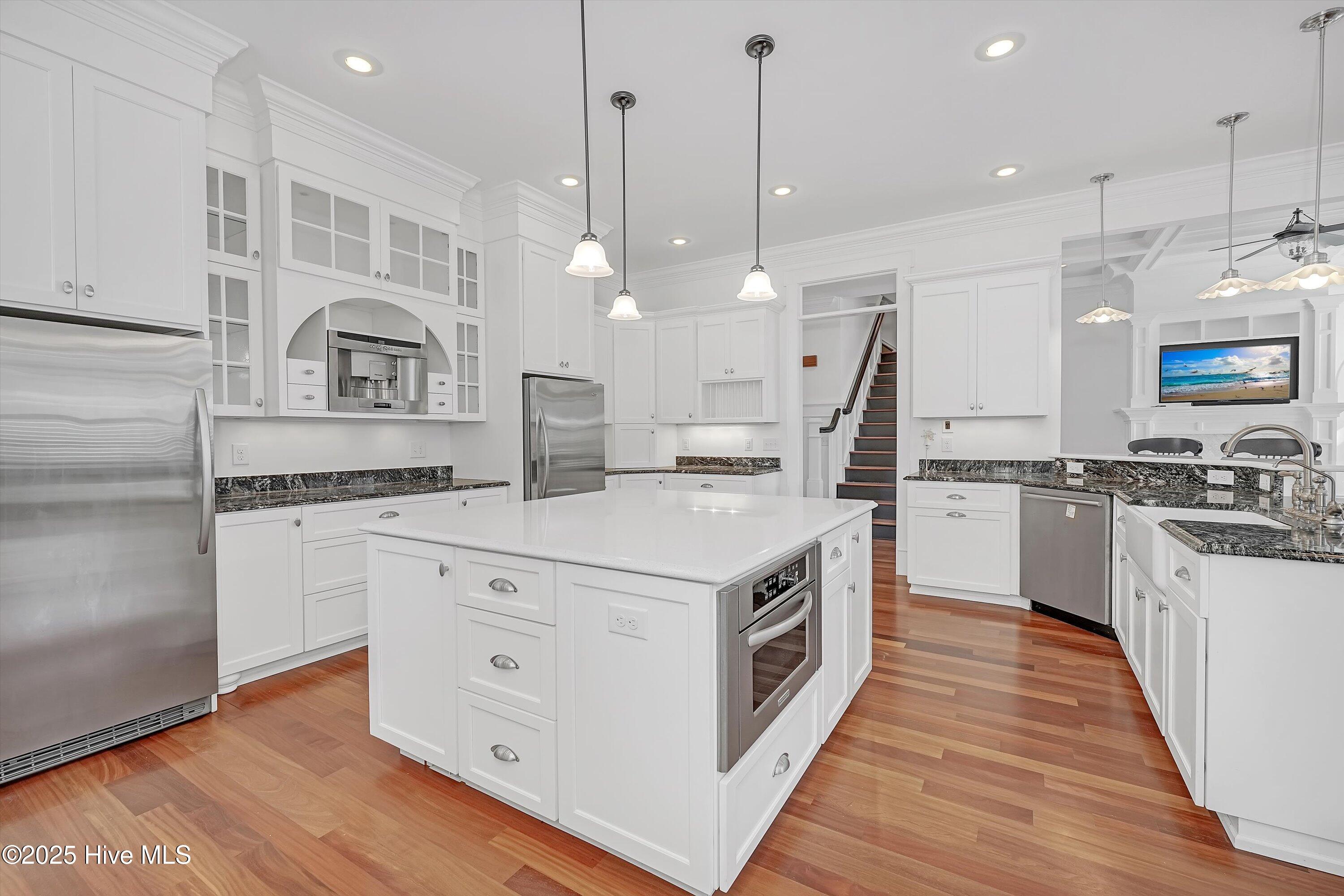 354 River Wynd Drive Shallotte, NC 28470 - Photo 32 of 80 kitchen
