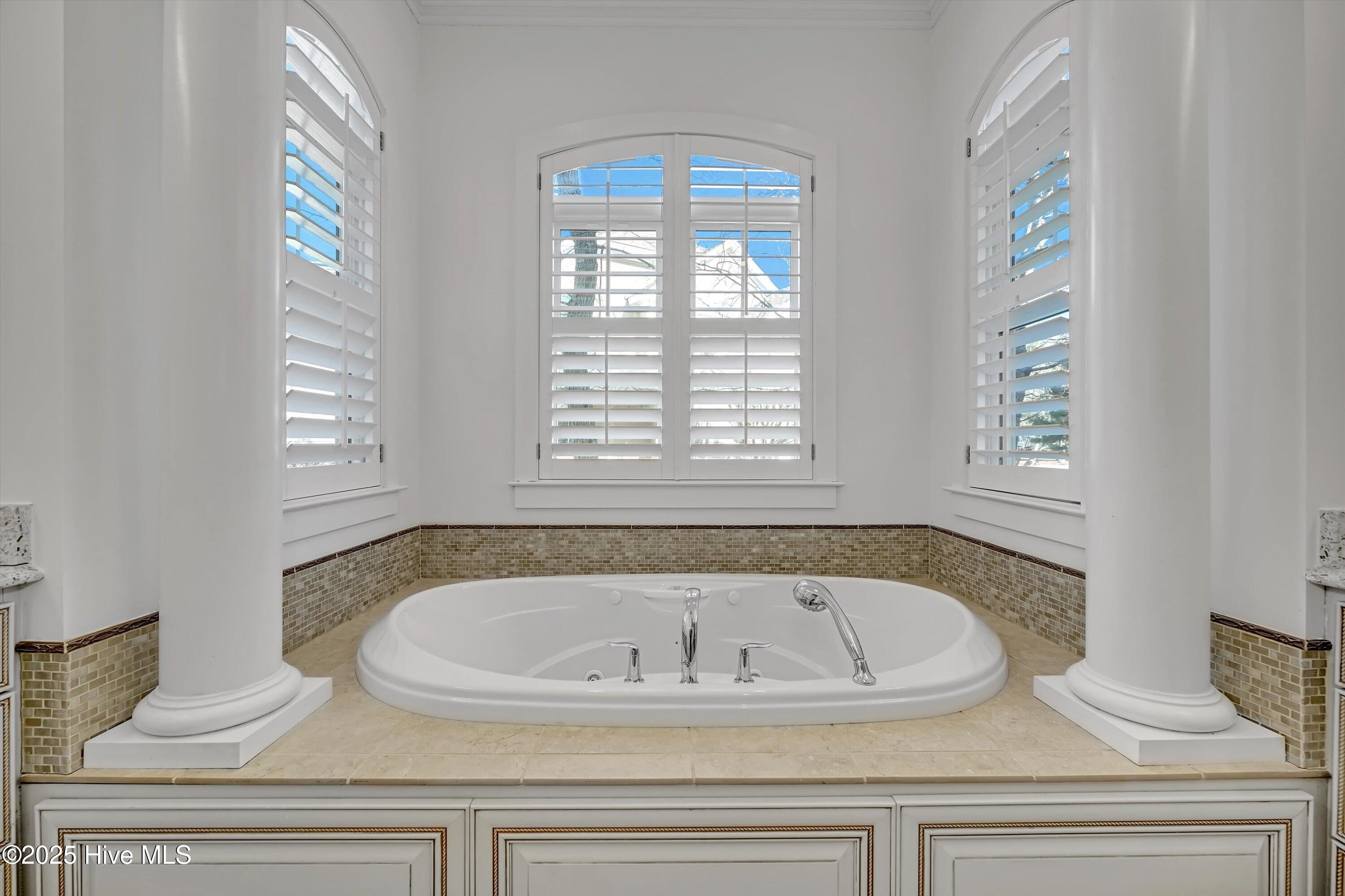 354 River Wynd Drive Shallotte, NC 28470 - Photo 37 of 80 primary bathroom tub