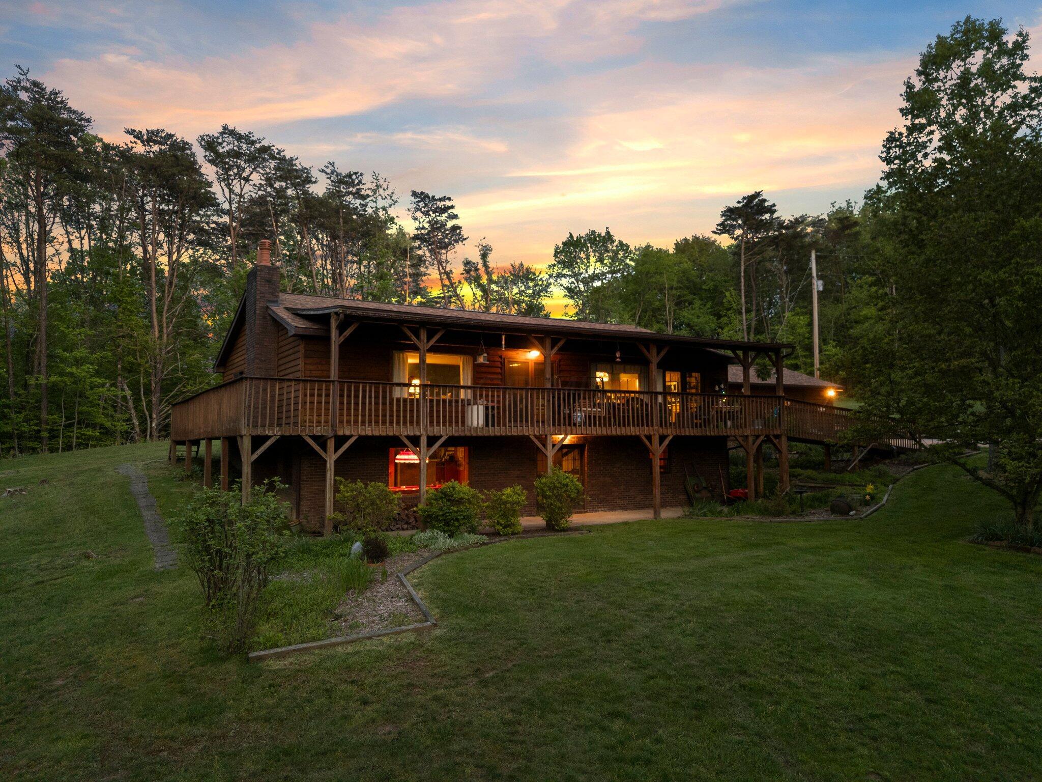 26975 Chapel Ridge Road Logan, OH 43138 - Photo 28 of 98 BEAUTIFUL TWILIGHT