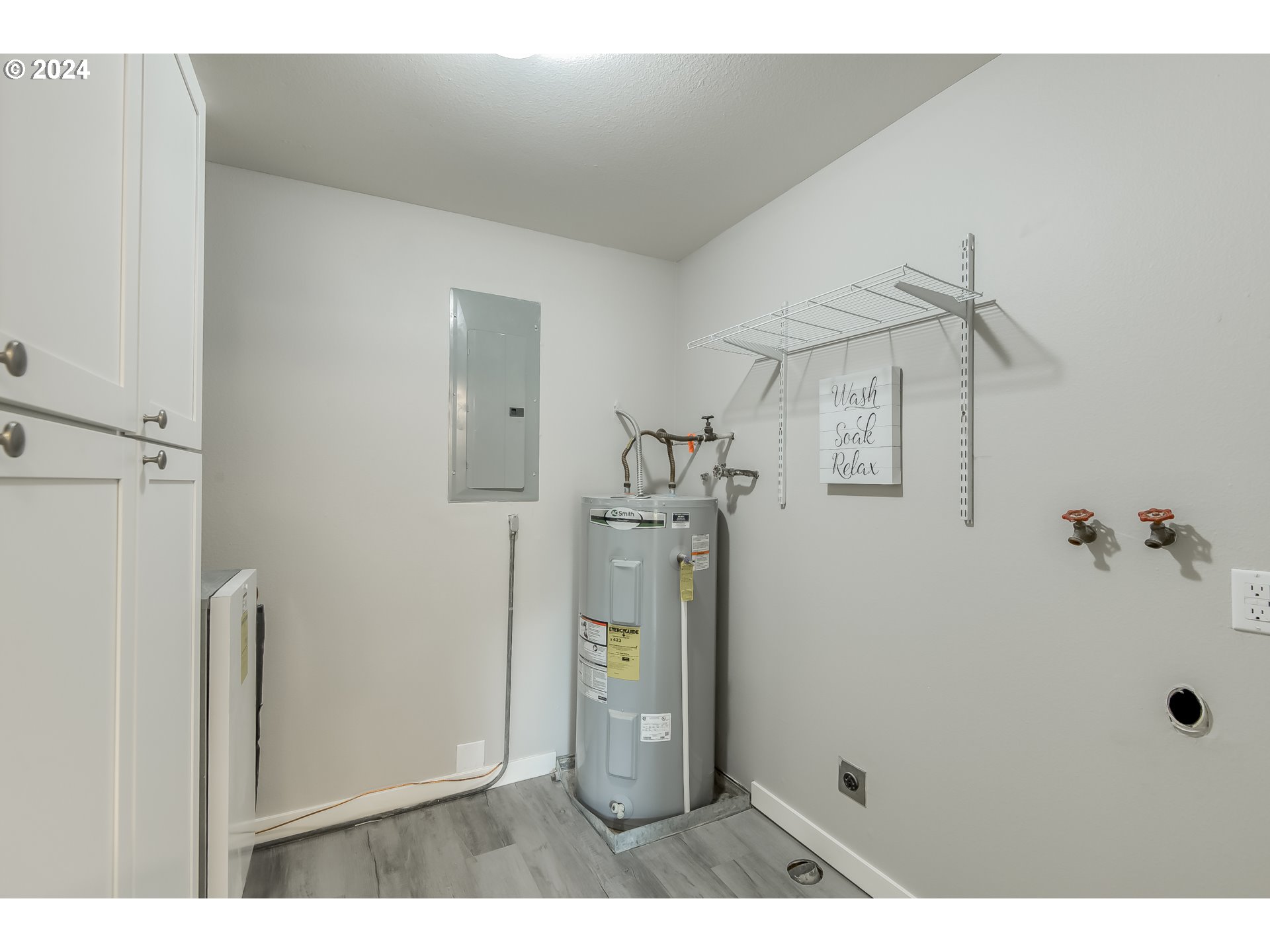 14575 Southwest Walker Road, Unit C15 Beaverton, OR 97006 - Photo 13 of 27 Gallery Image 13