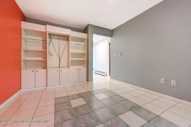 $340,000 | 162 Edgewood Drive East, Clarks Summit, PA 18411