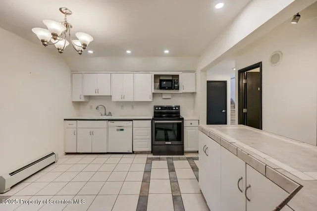 $340,000 | 162 Edgewood Drive East, Clarks Summit, PA 18411