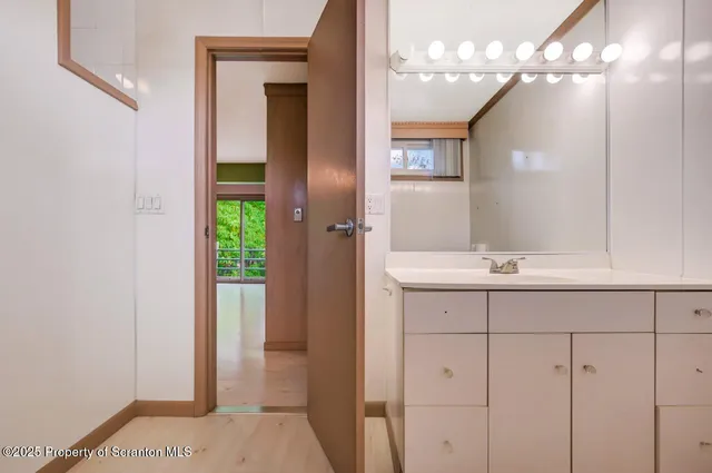 $340,000 | 162 Edgewood Drive East, Clarks Summit, PA 18411