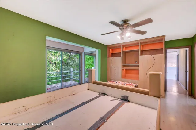 $340,000 | 162 Edgewood Drive East, Clarks Summit, PA 18411