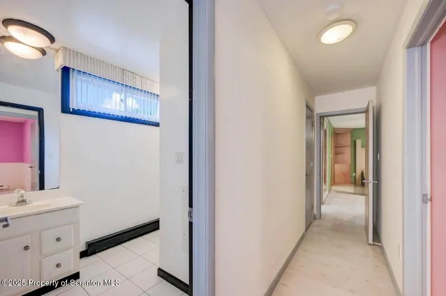 $340,000 | 162 Edgewood Drive East, Clarks Summit, PA 18411