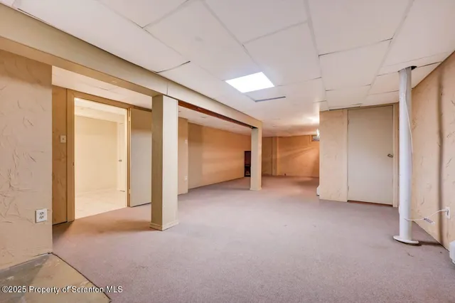 $340,000 | 162 Edgewood Drive East, Clarks Summit, PA 18411