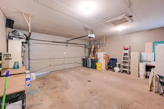 $340,000 | 162 Edgewood Drive East, Clarks Summit, PA 18411