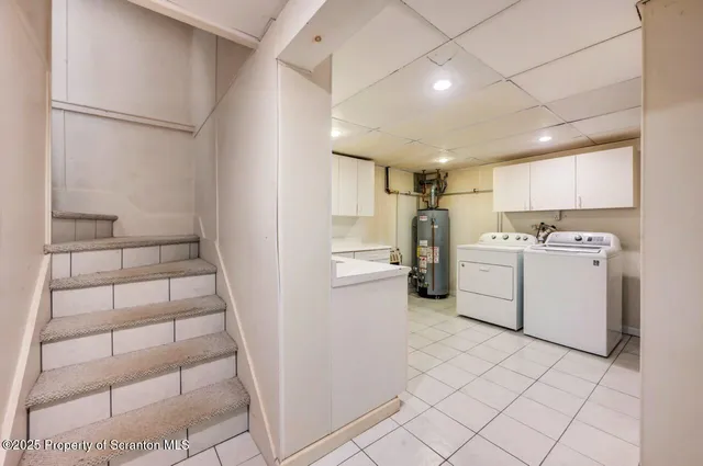 $340,000 | 162 Edgewood Drive East, Clarks Summit, PA 18411