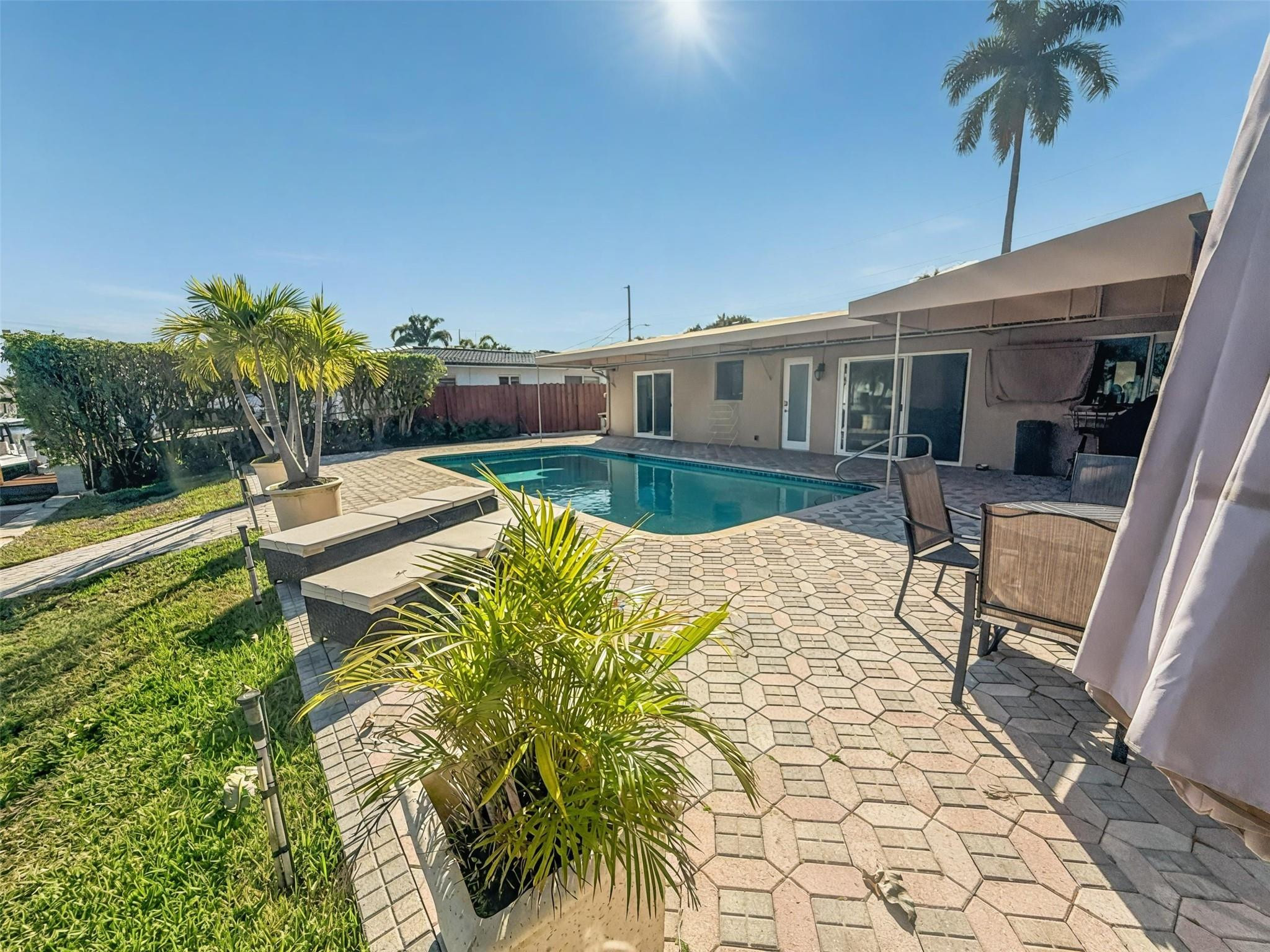 730 Southeast 3rd Terrace Pompano Beach, FL 33060 - Photo 18 of 25 Photo 18