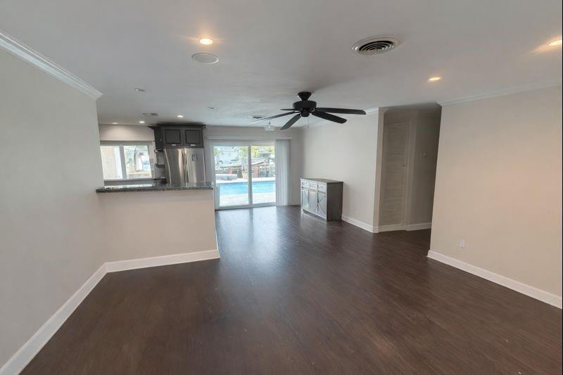 730 Southeast 3rd Terrace Pompano Beach, FL 33060 - Photo 3 of 25 Photo 3