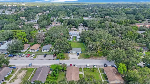 a picture of city view