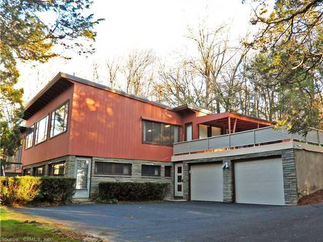 296 Cox Road Portland, CT 06480 - Photo 1 of 1 Exterior Back.