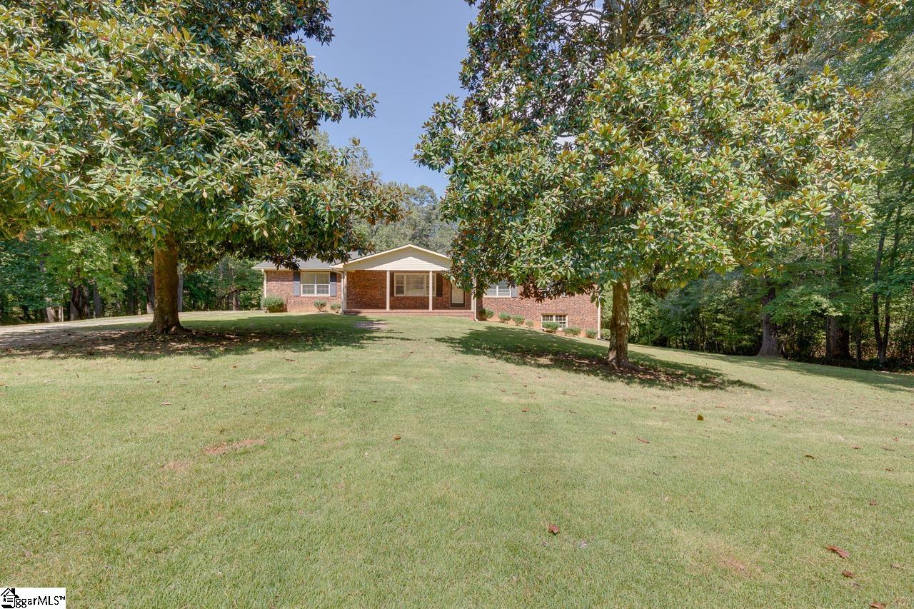 41 Bates Crossing Road Travelers Rest, SC 29690 - Photo 1 of 36