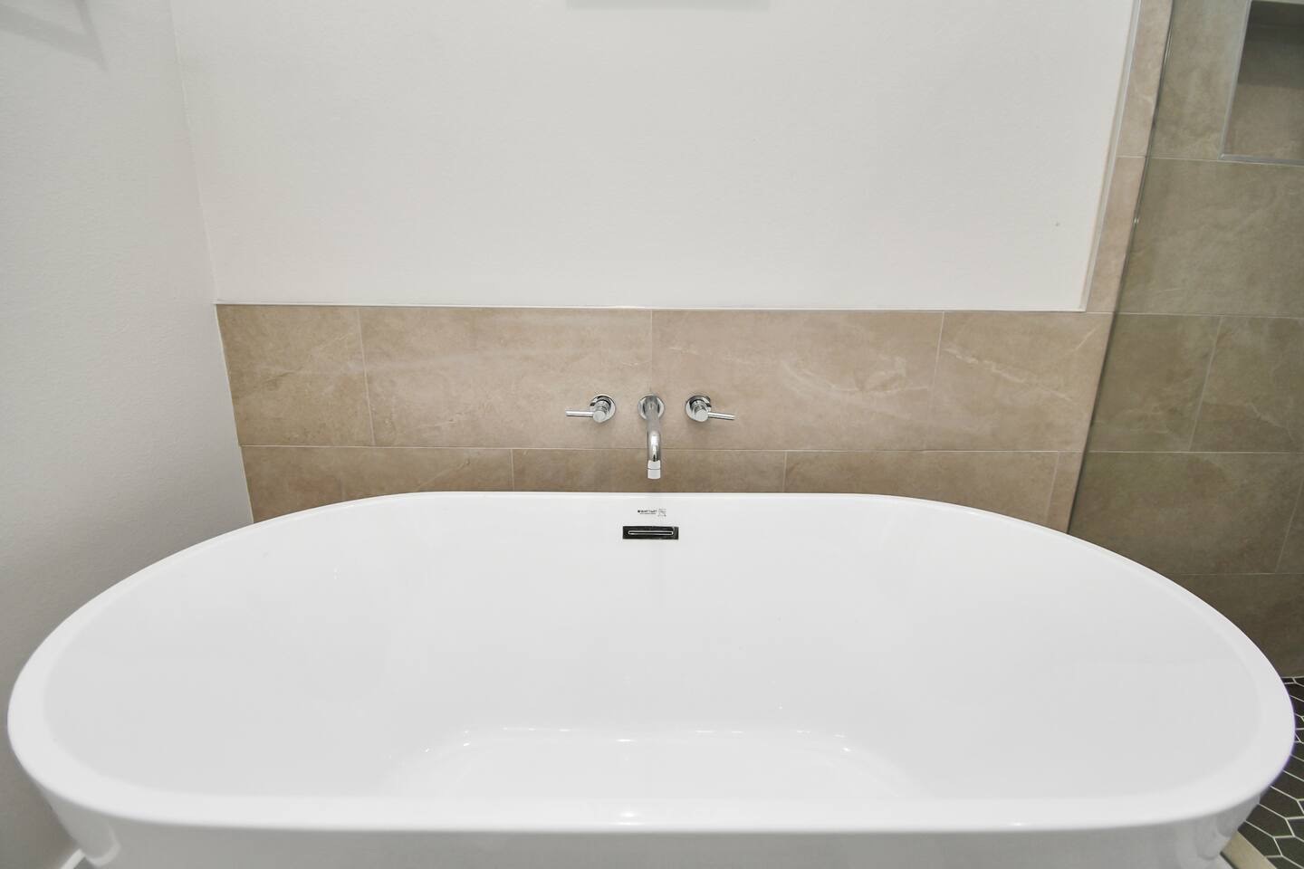 5718 Beall Street, Unit D Houston, TX 77091 - Photo 27 of 41 a close up of a sink