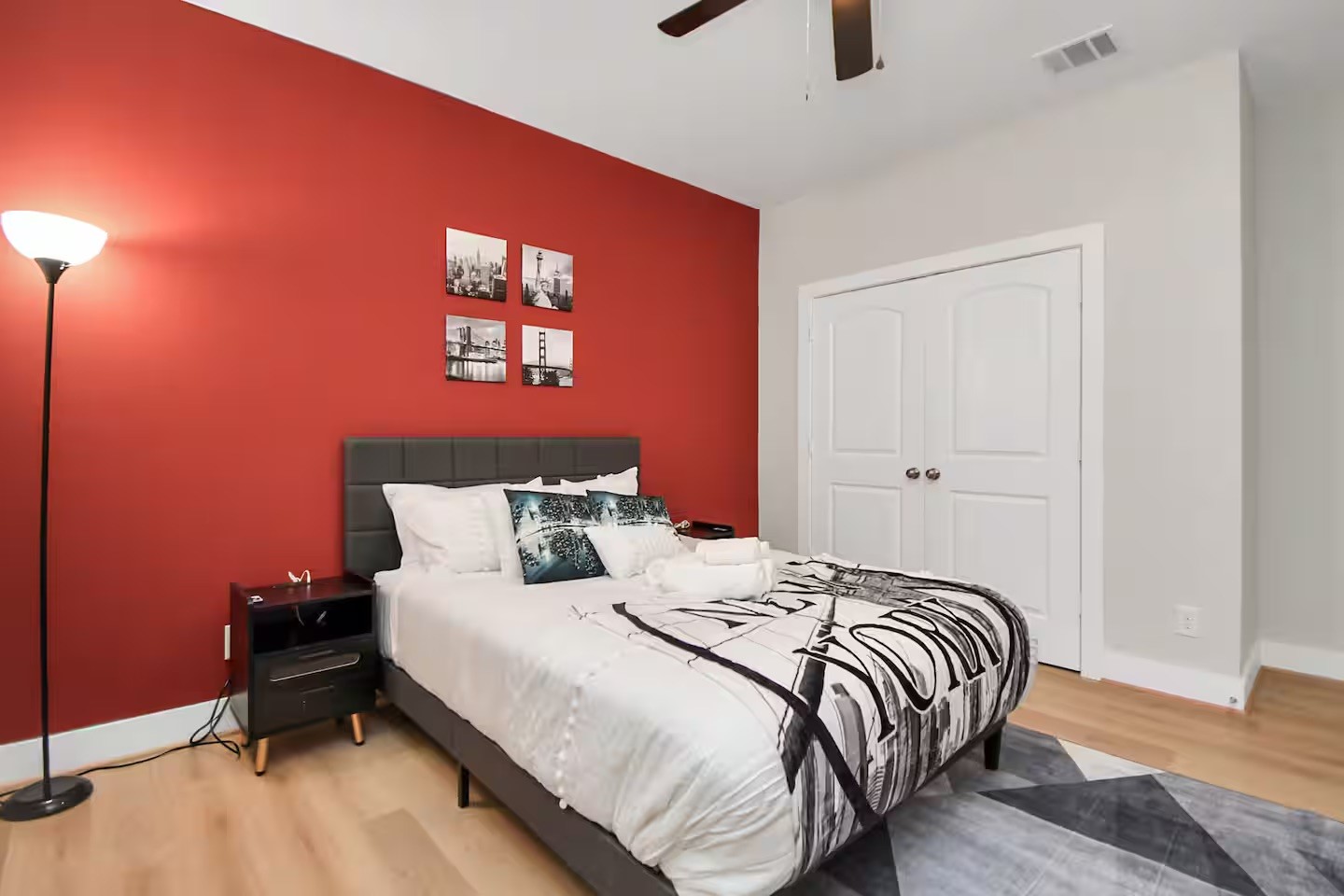 5718 Beall Street, Unit D Houston, TX 77091 - Photo 34 of 41 a bedroom with a bed and a window