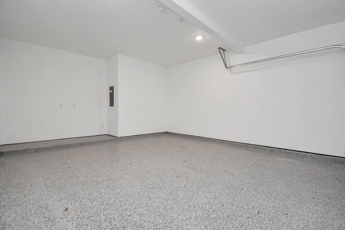 5718 Beall Street, Unit D Houston, TX 77091 - Photo 39 of 41 a view of an empty room