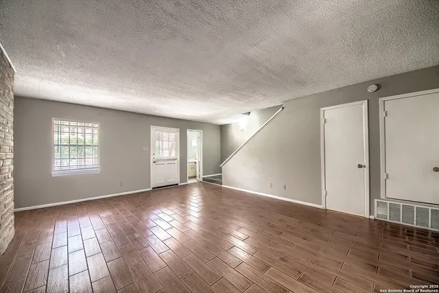 $140,000 | 8715 Starcrest, Unit 48, San Antonio, TX 78217