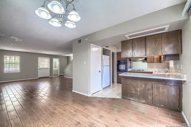 $140,000 | 8715 Starcrest, Unit 48, San Antonio, TX 78217