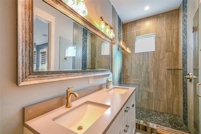 $9,000,000 | 832 South Bay Boulevard, Unit A & B, Anna Maria, FL 34216