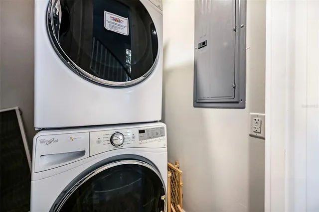 $9,000,000 | 832 South Bay Boulevard, Unit A & B, Anna Maria, FL 34216