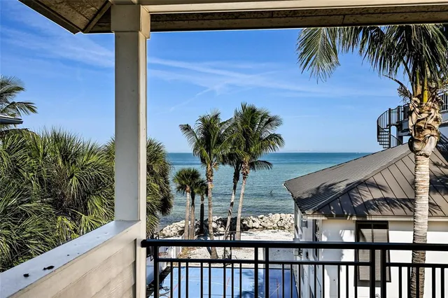 $9,000,000 | 832 South Bay Boulevard, Unit A & B, Anna Maria, FL 34216