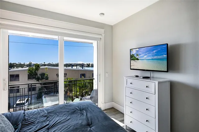 $9,000,000 | 832 South Bay Boulevard, Unit A & B, Anna Maria, FL 34216