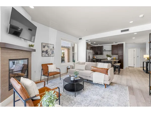 $645,000 | 3401 Arapahoe Avenue, Unit 114, Boulder, CO 80303