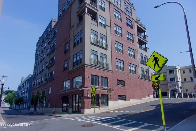 $359,900 | 17 Chapel Street, Unit 303, Albany, NY 12210