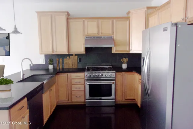 $359,900 | 17 Chapel Street, Unit 303, Albany, NY 12210