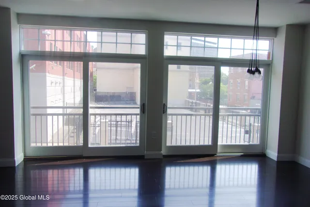 $359,900 | 17 Chapel Street, Unit 303, Albany, NY 12210