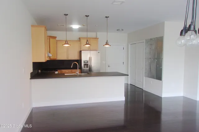$359,900 | 17 Chapel Street, Unit 303, Albany, NY 12210