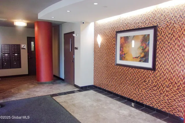 $359,900 | 17 Chapel Street, Unit 303, Albany, NY 12210