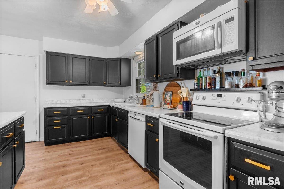 2229 Trowbridge Road Springfield, IL 62703 - Photo 14 of 37