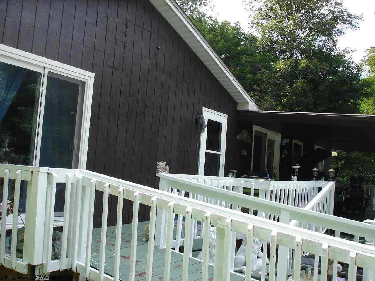 358 Pell Road Newburg, WV 26410 - Photo 8 of 17 Gallery Image 8
