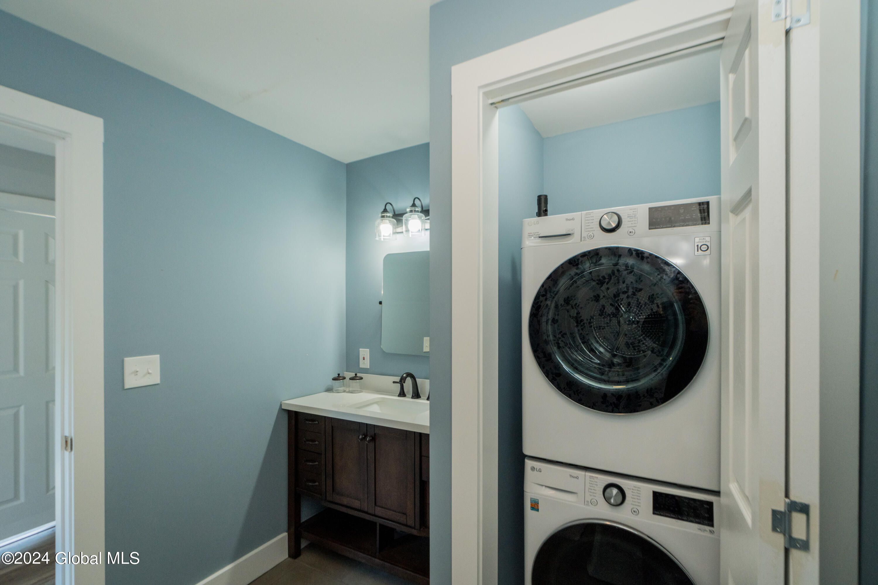 9 Bolster Lane Northeast Saratoga Springs, NY 12866 - Photo 23 of 33 DSC09560