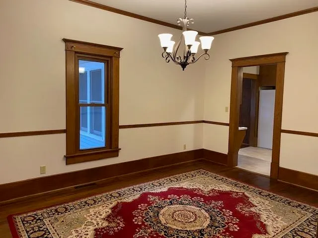 $295,000 | 317 East Smith Street, Hesston, KS 67062