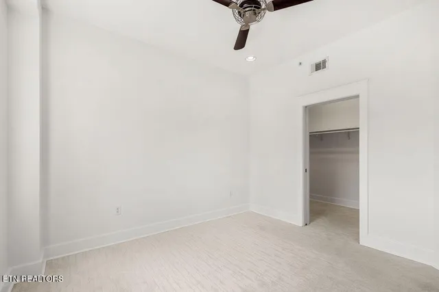 $2,500 | 531 South Gay Street, Unit 702, Knoxville, TN 37902